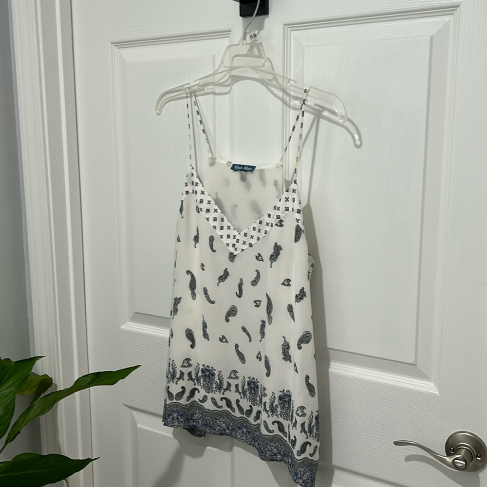 Very flattering spaghetti strap top size large